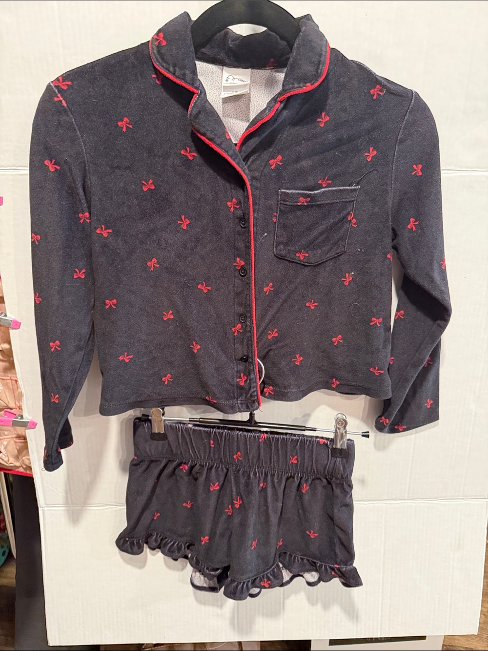 art class Navy Pajama Set with Red Bow Print